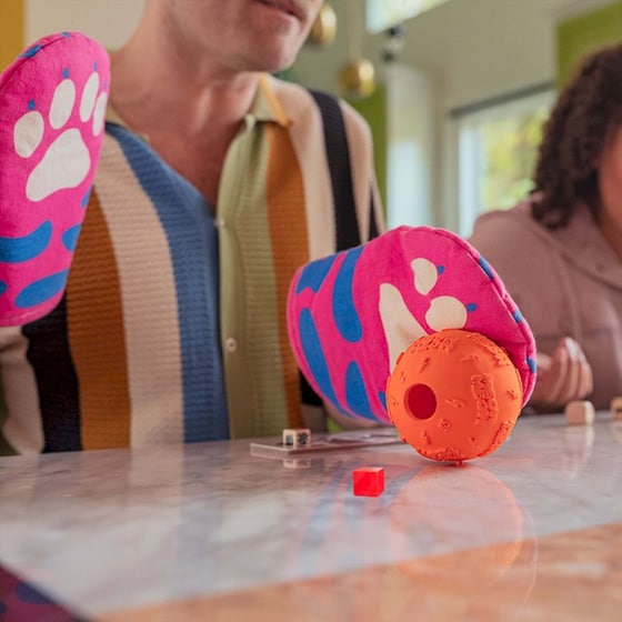 The Cat Mitt Game Επιτραπέζιο (The Couple Game) image 3