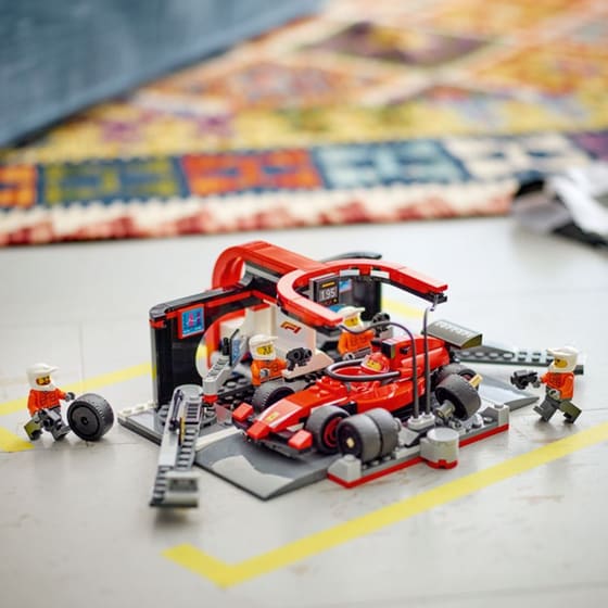 LEGO® City F1® Pit Stop & Pit Crew with Ferrari Car (60443) image 11