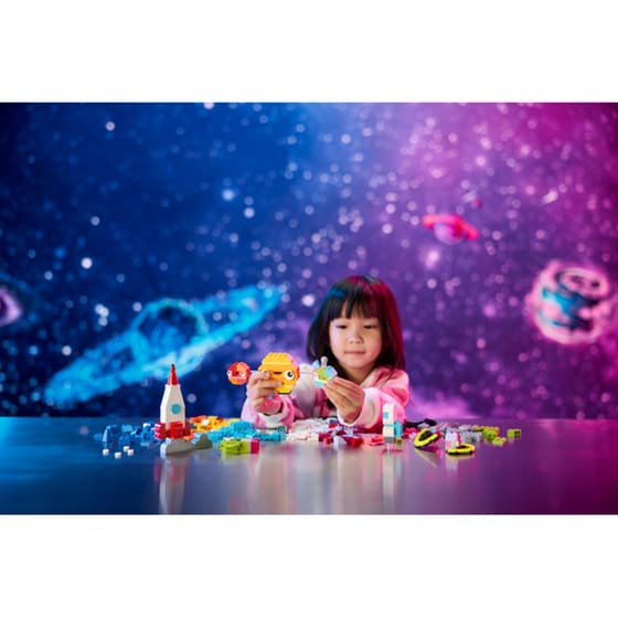 LEGO® Classic Creative Space Planets (11037) image 4