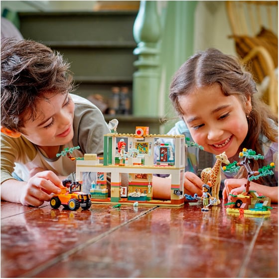 LEGO® Friends Mia's Wildlife Rescue (41717) image 8