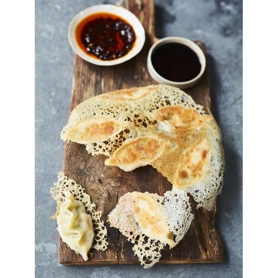 Jamie's Friday Night Feast Cookbook image 1