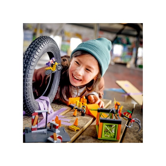 LEGO® City Πάρκο για Ακροβατικά (60293) image 5