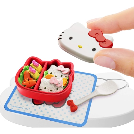 Miniverse - Make It Mini Food Hello Kitty® Mini Collectibles image 5