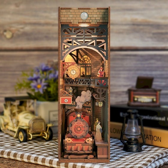 DIY 3D Puzzle Book Nook Kit Βιβλιοστάτης - The Steam Age image 8