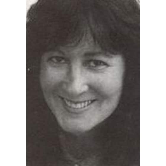 Χίλιες μέρες βασίλισσα image 1