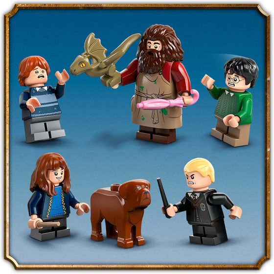 LEGO® Harry Potter Hagrid's Hut: An Unexpected Visit (76428) image 8