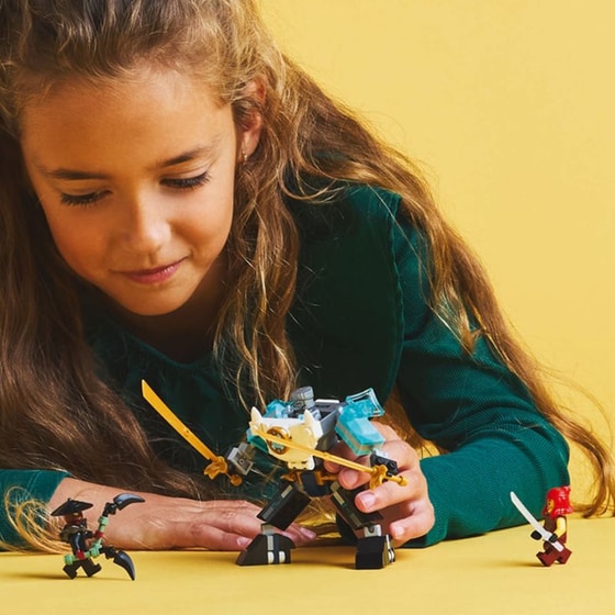 LEGO® Ninjago Zane's Battle Suit Mech (71827) image 6