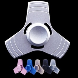 Μεταλλικό Hand Spinner Triangle Αγχολυτικό Παιχνίδι Ανακούφισης Στρες