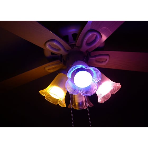 Philips Hue Connected Bulb - Starter Pack image 3