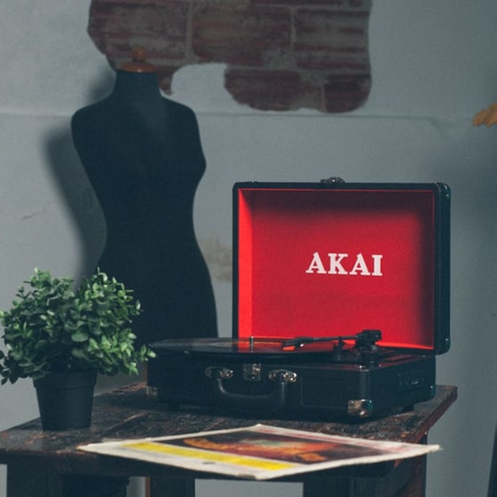 Πικάπ Akai ATT-E10 Με Ενσωματωμένα Ηχεία - Μαύρο image 11