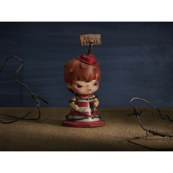 Φιγούρα Pop Mart Hirono Shelter Series Blind Box image 23
