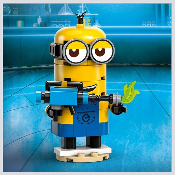 LEGO® Despicable Me Brick-Built Gru and Minions (75582) image 5