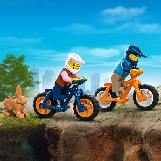LEGO® City 4x4 Off-Roader Adventures (60387) image 6