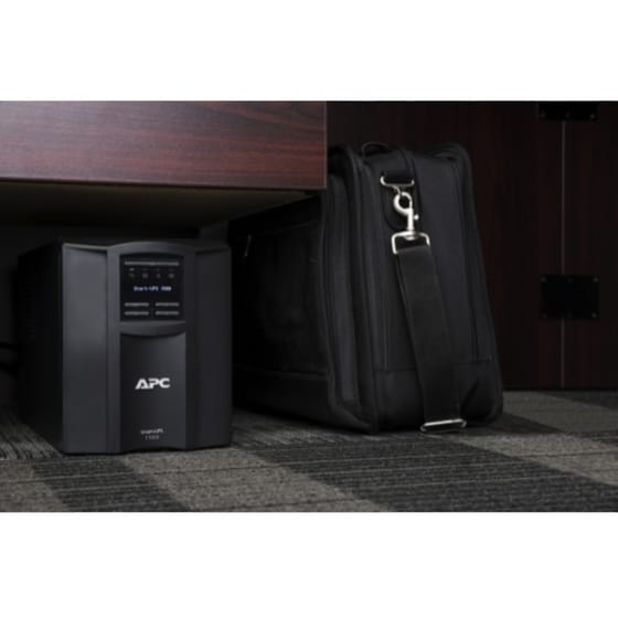 UPS APC Smart-UPS 1500VA 230V Μαύρο image 2