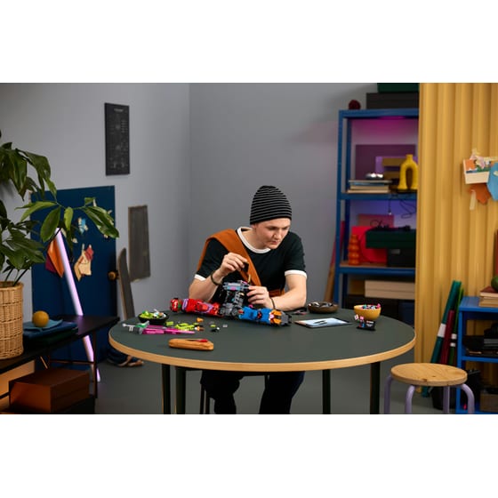 LEGO® Fortnite® Mecha Team Leader (77078) image 4