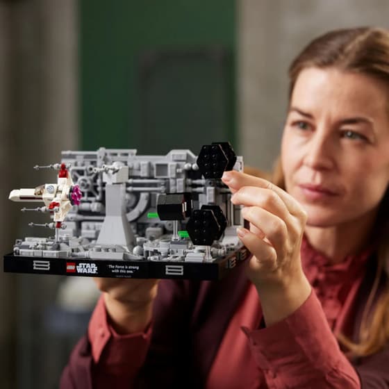 LEGO® Star Wars Death Star™ Trench Run Diorama (75329) image 6