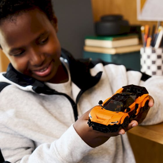 LEGO® Speed Champions McLaren W1 (77257) image 3
