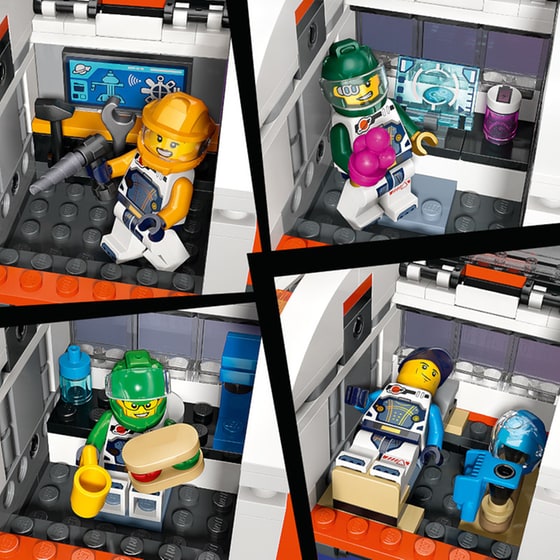 LEGO® City Modular Space Station (60433) image 11