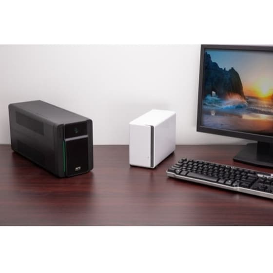 UPS APC EASY Line Interactive 1600VA/900W image 4