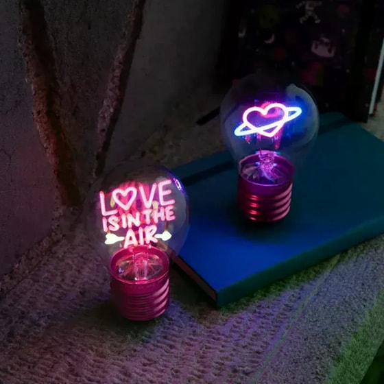 Λάμπα&nbsp;Γραφείου Legami&nbsp;Love&nbsp;Is&nbsp;In&nbsp;The&nbsp;Air image 2