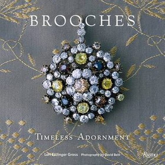 Brooches image 0
