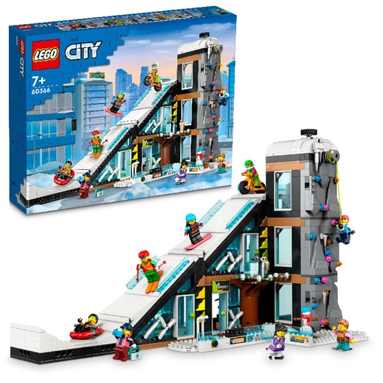 LEGO® City Ski and Climbing Center (60366) image 13