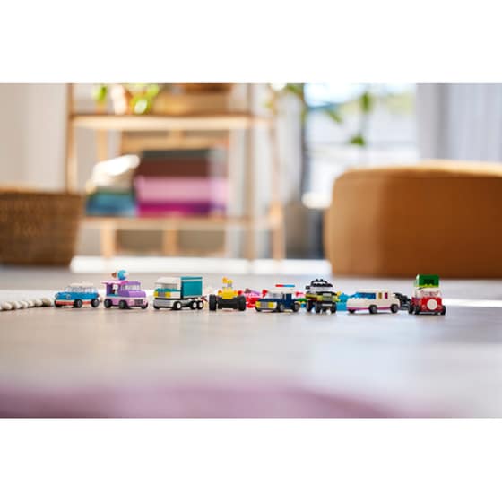 LEGO® Classic Creative Vehicles (11036) image 6