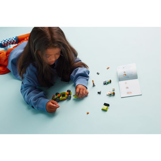 LEGO® City Green Race Car (60399) image 7