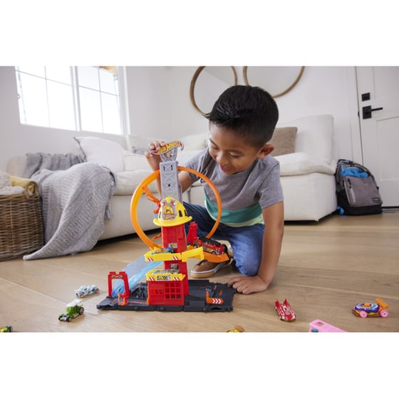 Mattel Hot Wheels City Πίστα Πυροσβεστικός Σταθμός image 3