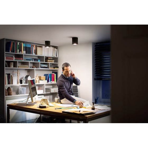 Έξυπνο Φωτιστικό Philips Hue White Αmbiance Pillar 5W - Μαύρο image 1