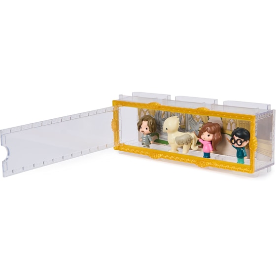 Spin Master Harry Potter: Micro Magical Moments - Sirius Black/Buckbeak/Hermione Granger/Harry Potter Figure Set image 4