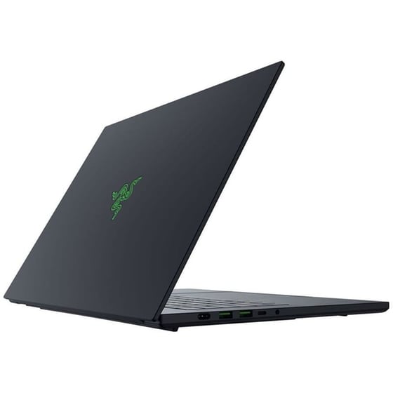 Razer Blade 18 (2025) 18" IPS UHD (Ultra 9-275HX/32 GB/1 TB SSD/GeForce RTX 5070 Ti/Windows 11 Home) Laptop image 3