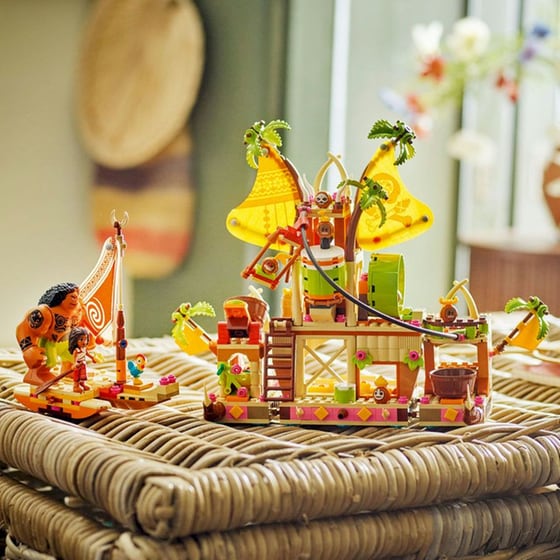 LEGO® Disney Moana 2 Kakamora Barge (43258) image 5