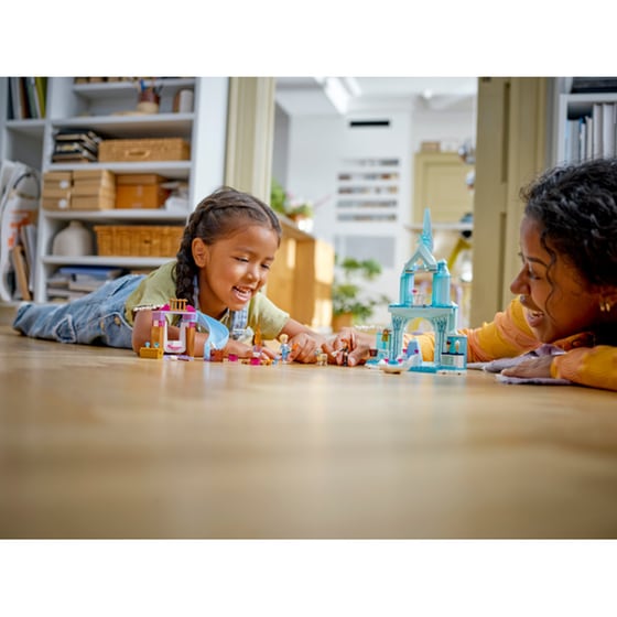 LEGO® Disney Frozen Elsa's Frozen Castle (43238) image 7