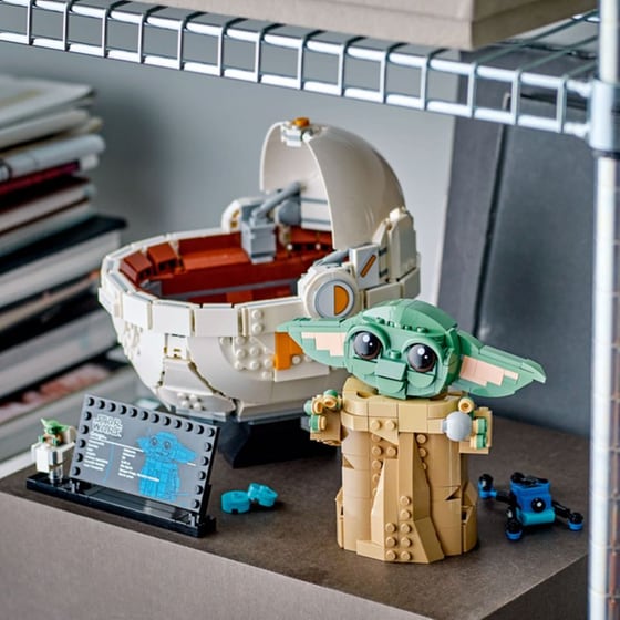LEGO® Star Wars™ Grogu™ with Hover Pram (75403) image 9