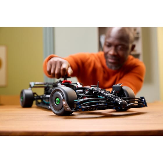 LEGO® Technic Mercedes-AMG F1 W14 E Performance (42171) image 7