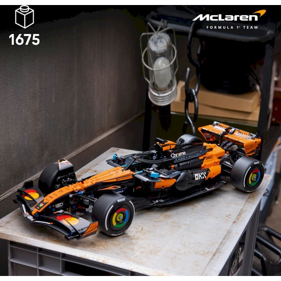 LEGO® Technic Αυτοκίνητο McLaren MCL39 F1® (42228) image 1