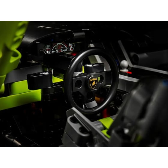 LEGO® Technic Lamborghini Sian FKP 37 (42115) image 10