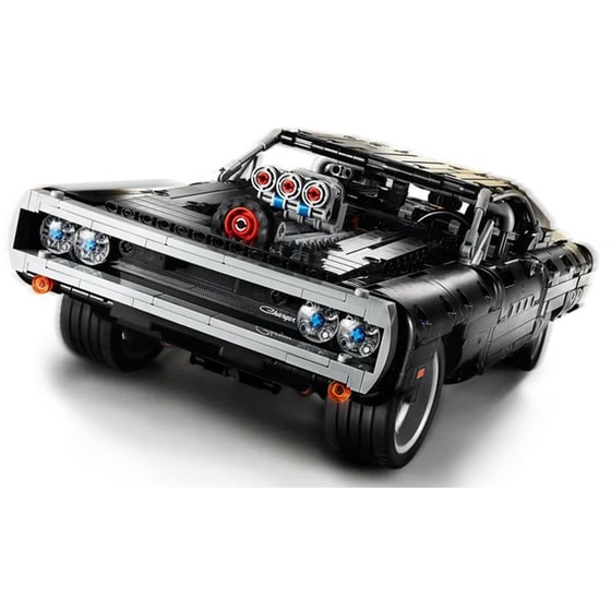 LEGO® Technic Dom's Dodge Charger Set (42111) image 3