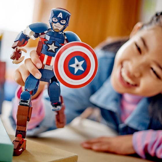 LEGO® Marvel Captain America Construction Figure (76258) image 7