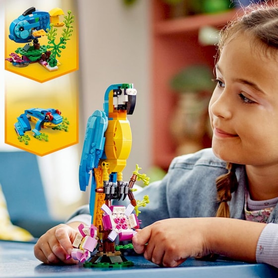 LEGO® Creator 3in1 Exotic Parrot (31136) image 2