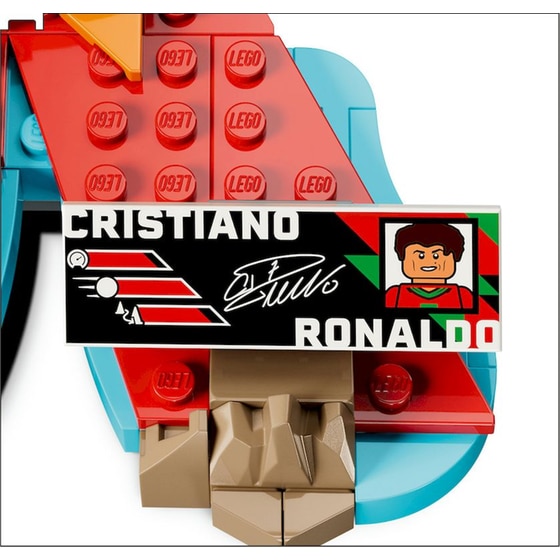 LEGO® Editions Cristiano Ronaldo Οι Καλύτερες Ποδοσφαιρικές Στιγμές (43012) image 3
