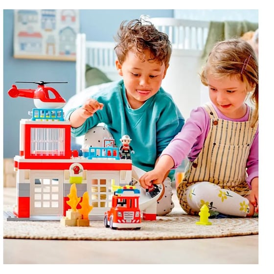 LEGO® Duplo Fire Station & Helicopter (10970) image 5