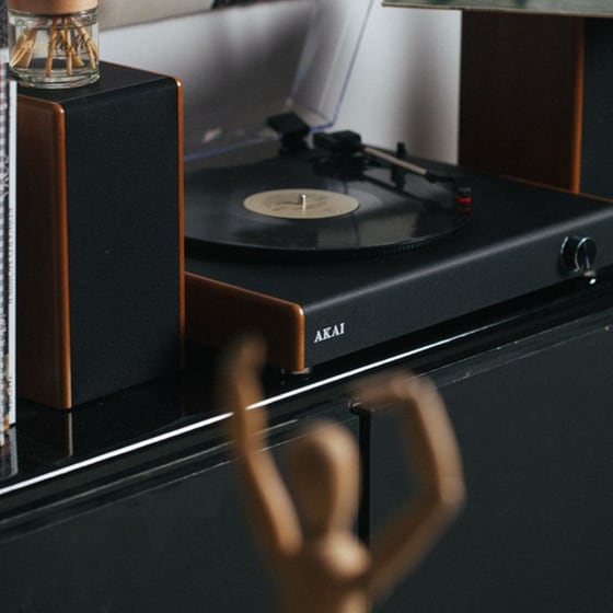 Πικάπ Akai ATT-240SP με Bluetooth image 13