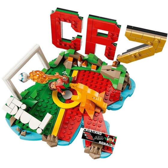 LEGO® Edition Football Cristiano Ronaldo (43012) image 4