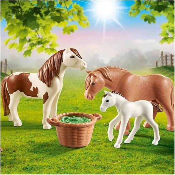 PLAYMOBIL® Country Πόνυ με τα μικρά τους (70682) image 1