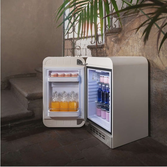 SMEG FAB5LCR6 34 Lt Cream Ψυγείο Mini Bar image 1