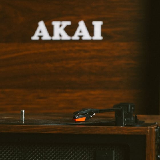 Πικάπ Akai ATT-101 με Bluetooth image 16