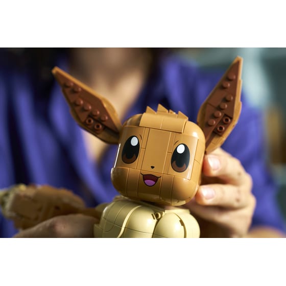 LEGO® Pokémon™ Eevee (72151) image 6
