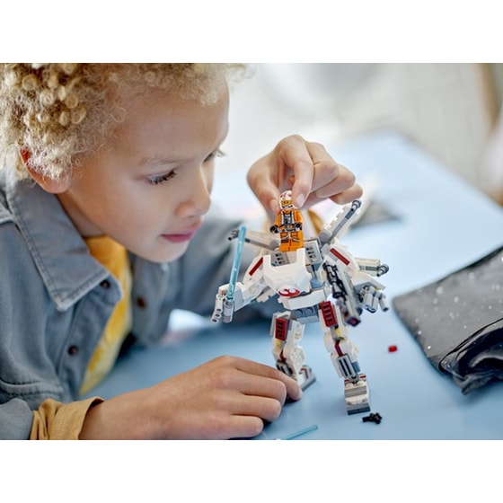 LEGO® Star Wars Luke Skywalker™ X-Wing™ Mech (75390) image 5